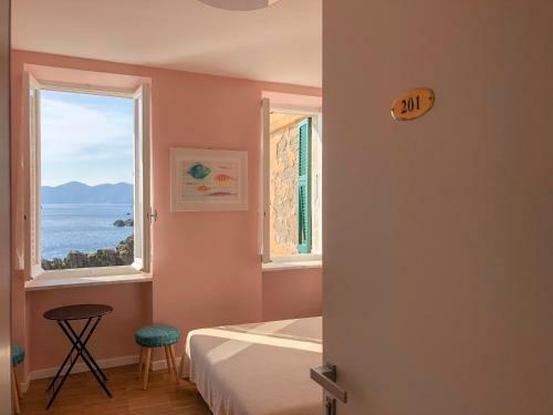 Hostal Ai Pesci Room Rental