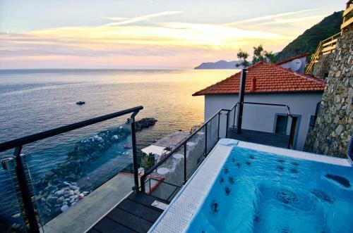 Hostal Cr�uza De M�