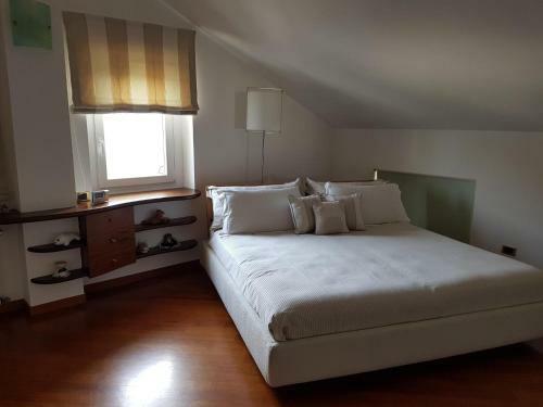 Hostal Bt House Rivoli