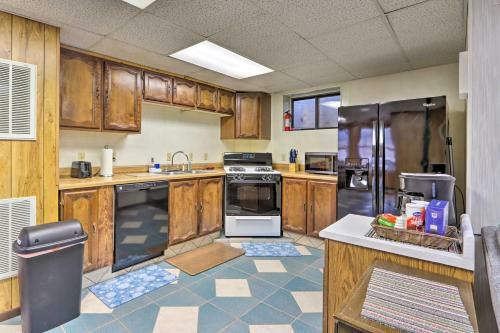 Pet-friendly Apartment With Shared Fishing Pond