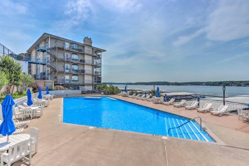 Apartamento Magnificent Lake-view Condo With Pool Access!