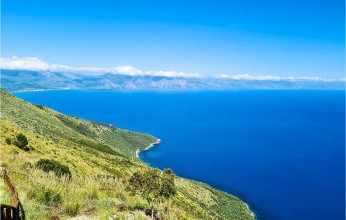 Awesome Home In Roccagloriosa With 2 Bedrooms
