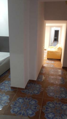 Hostal Nuova Aurora Rent Rooms