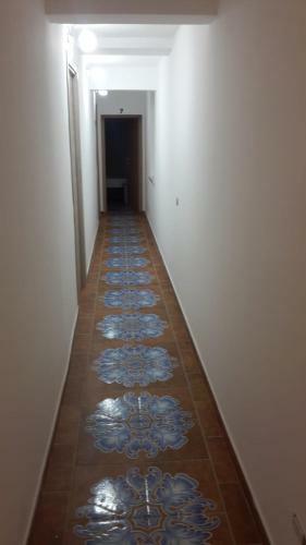 Hostal Nuova Aurora Rent Rooms