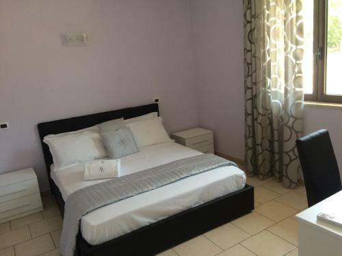 Hostal Affittacamere" Santa Lucia"