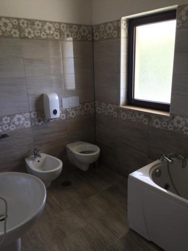 Hostal Affittacamere" Santa Lucia"