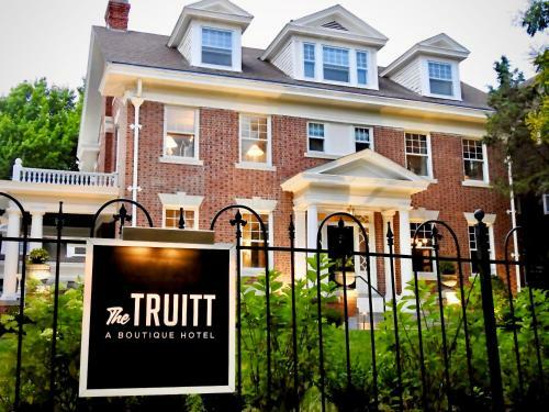Hotel The Truitt
