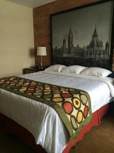 Hotel Super 8 By Wyndham Sudbury On