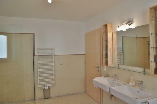 Apartamento Ferienwohnungen Neuhaushof