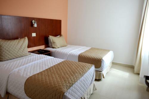 Aparthotel Premium Suites Santa Cruz