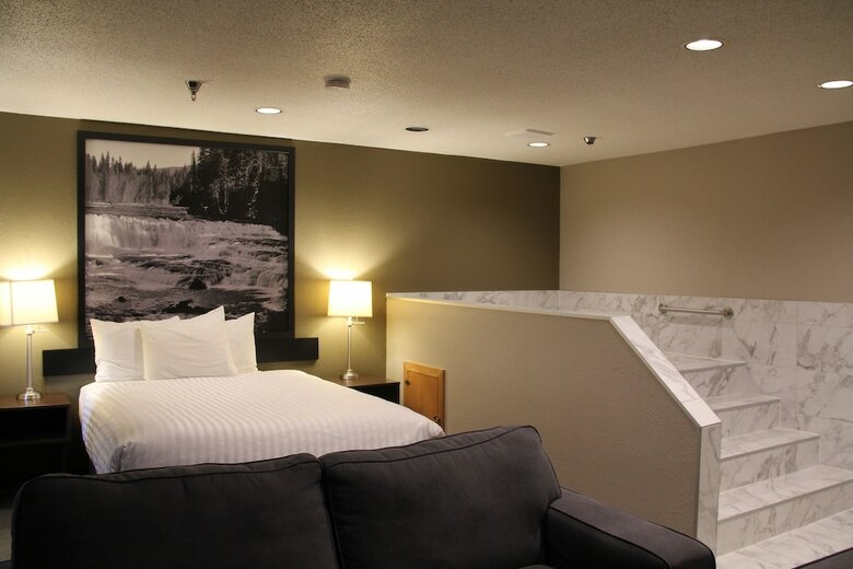 Hotel Super 8 Kamloops
