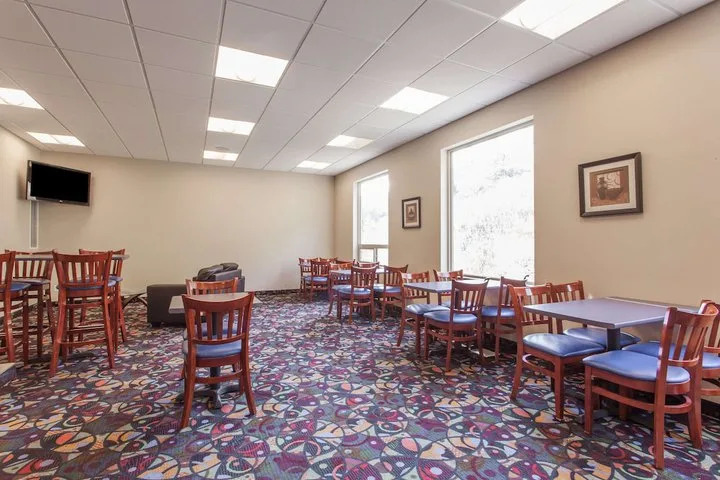 Hotel Super 8 Kamloops