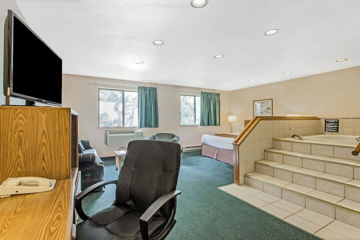 Hotel Super 8 Kamloops