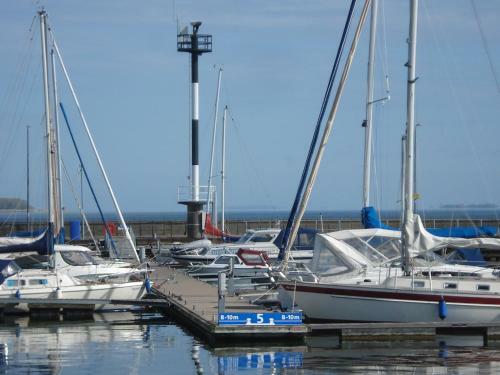 Hostal Pension Zur F�hrbr�cke