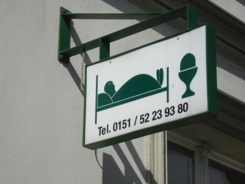 Hostal Pension Zur F�hrbr�cke