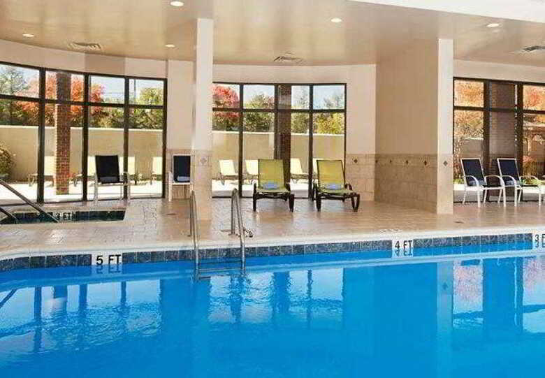 Hotel Courtyard Bloomington