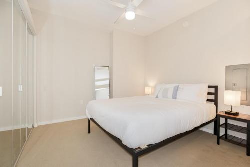Insta-worthy Oasis Steps From Nightlife With Hot Tub! 218