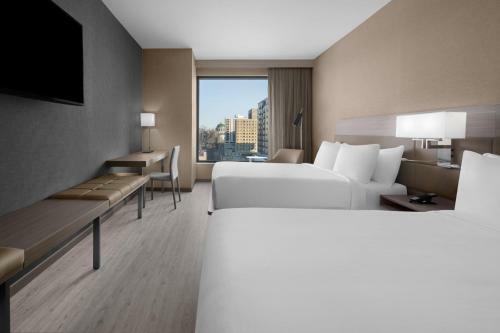 AC Hotel By Marriott St Louis Central West End