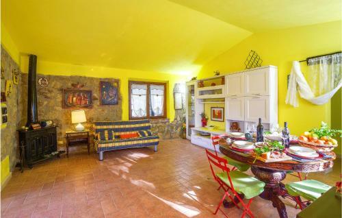 Nice Home In Roccastrada With 3 Bedrooms