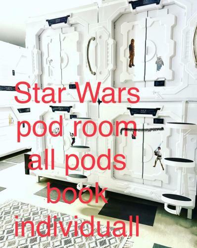 Cozy Pet Friendly Queen Room Near Purina
