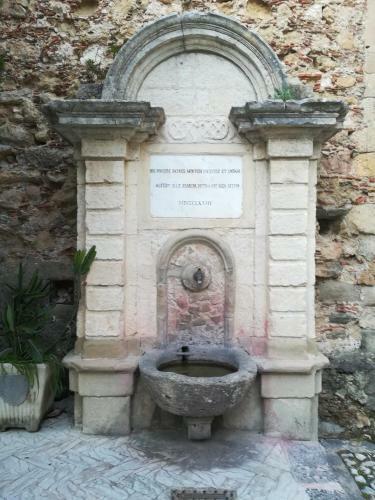 Casa Del Poggio Barone Hibiscus