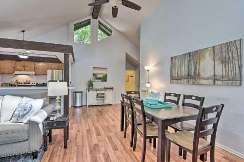 Updated Osage Beach Cottage With Resort Perks!