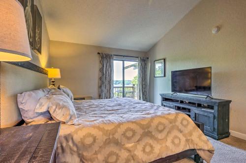 Ozarks Cabin With Screened Porch And Resort Perks!