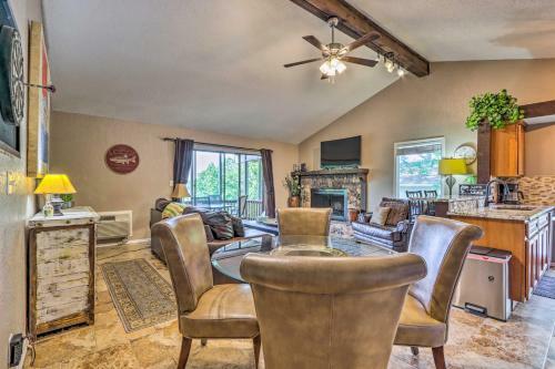 Ozarks Cabin With Screened Porch And Resort Perks!
