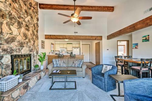 Apartamento Lakefront Osage Beach Retreat With Pool Access!