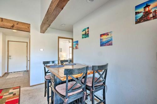 Apartamento Lakefront Osage Beach Retreat With Pool Access!