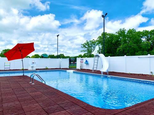 Little Talladega Bed And Breakfast