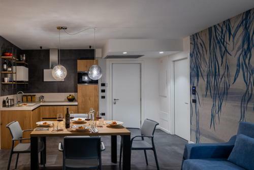 Aris Apartments & Sky Pool - Tonellihotels
