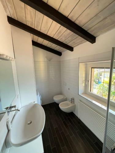 Torre Alboletta Apartment