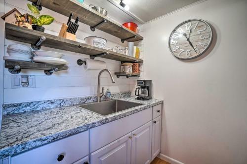 Lakeside Home With Pool Access Boat And Explore!