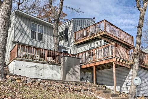 Lick Branch Cove Home With Boat Slip And 2 Decks!