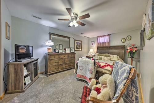 Pet-friendly St Joseph Apartment With Yard!