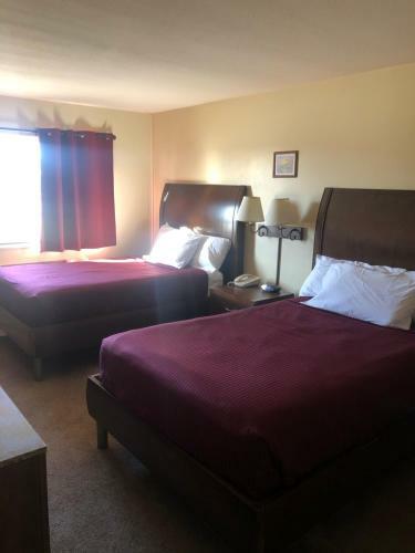 Hotel Simple Rewards Inn