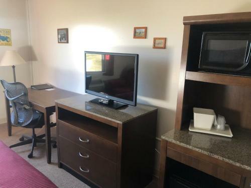 Hotel Simple Rewards Inn