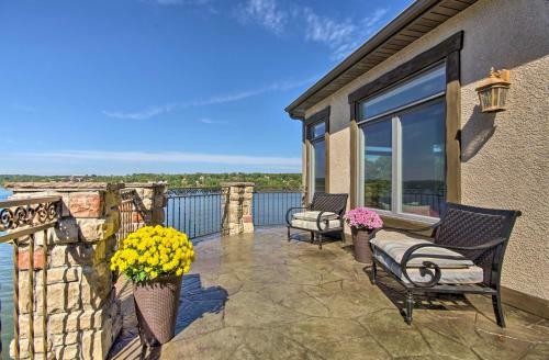 Waterfront Porto Cima Home Outdoor Fire Pit!