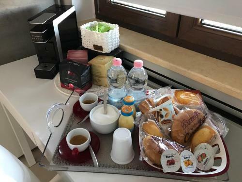 B&B Golden House