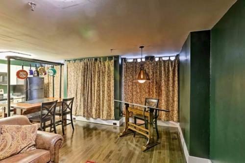 Apartamento 221b - Sleeps Up To 5!