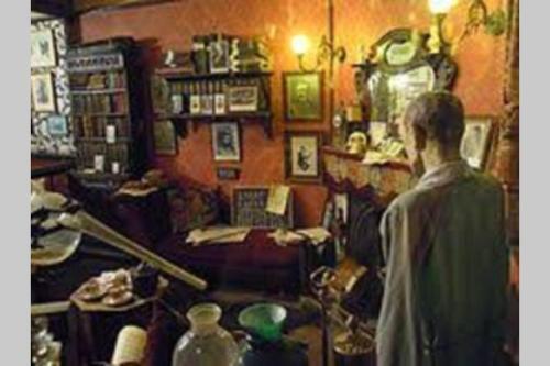 Apartamento 221b - Sleeps Up To 5!