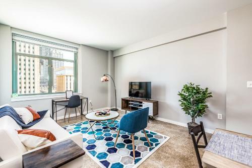 Apartamento Jacuzzi In The Sky Luxe Condo By Cozysuites