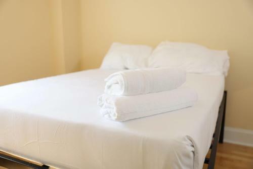 Apartamento Steps Away From Slu Gym With Bowling Alley
