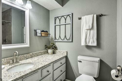 Modern Springfield Home - 3 Mi To Downtown!