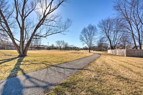 Modern Springfield Home - 3 Mi To Downtown!
