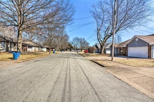Modern Springfield Home - 3 Mi To Downtown!