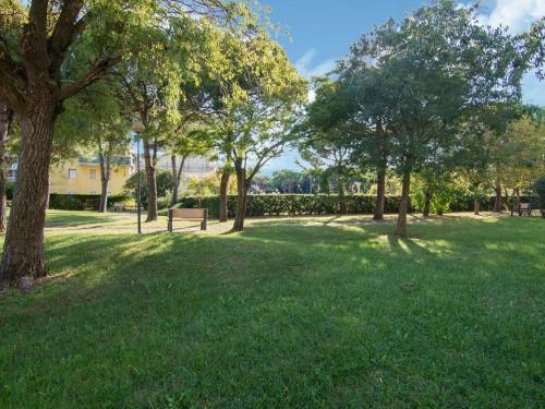 Delightful Holiday Home In Rosolina With A Shared Pool