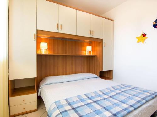 Delightful Holiday Home In Rosolina With A Shared Pool