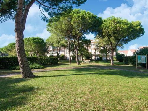 Lovely Holiday Home In Rosolina With A Shared Pool